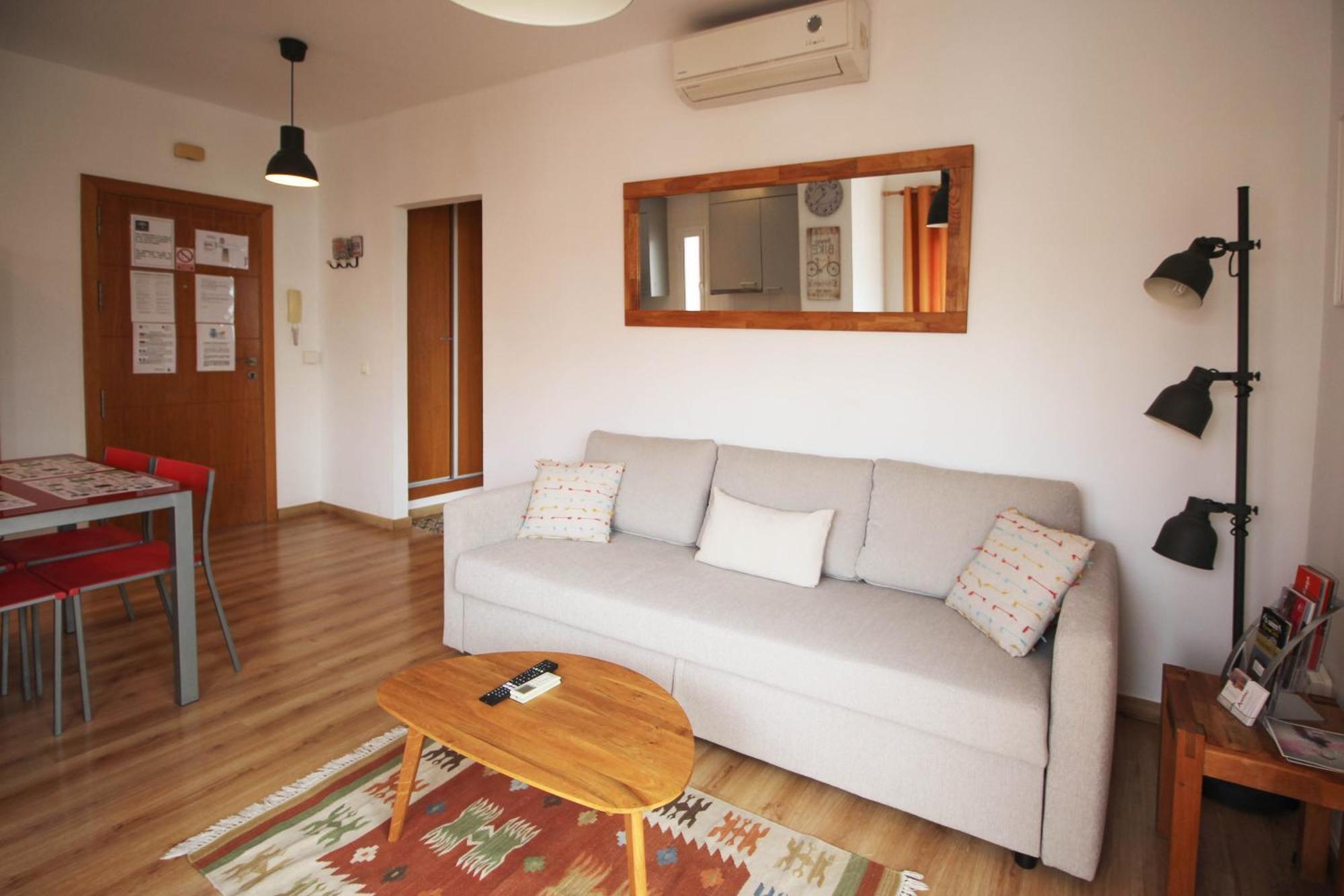Barcelo 30, Terrace, Center, Garage On Request, Quite Neighborhood, Ba Apartment Malaga Exterior photo