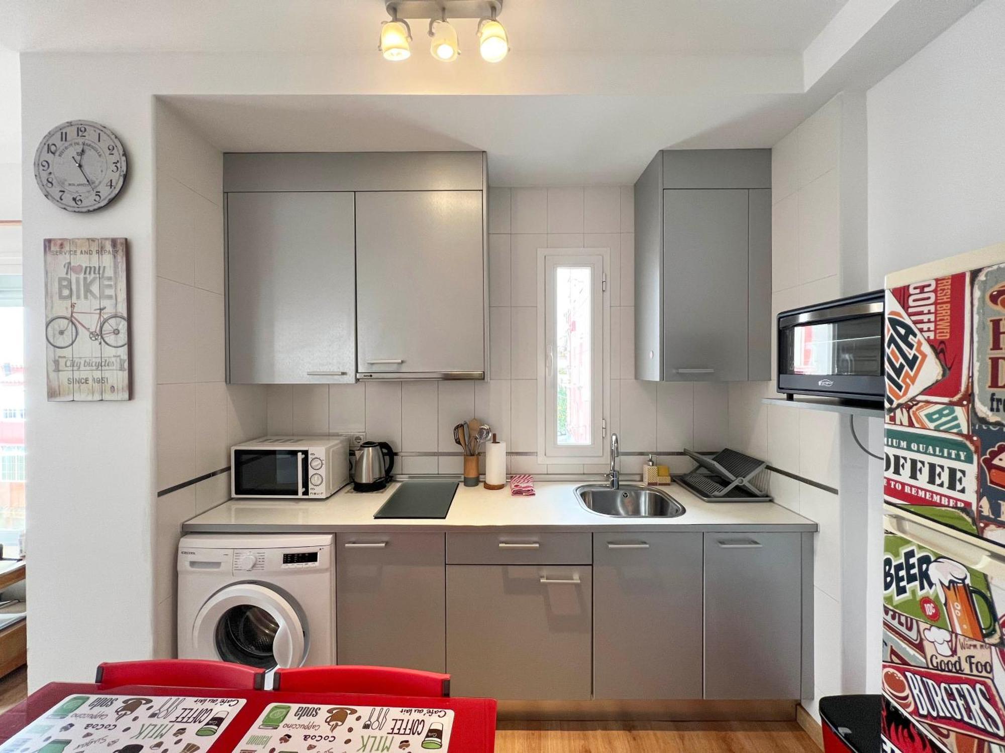 Barcelo 30, Terrace, Center, Garage On Request, Quite Neighborhood, Ba Apartment Malaga Exterior photo